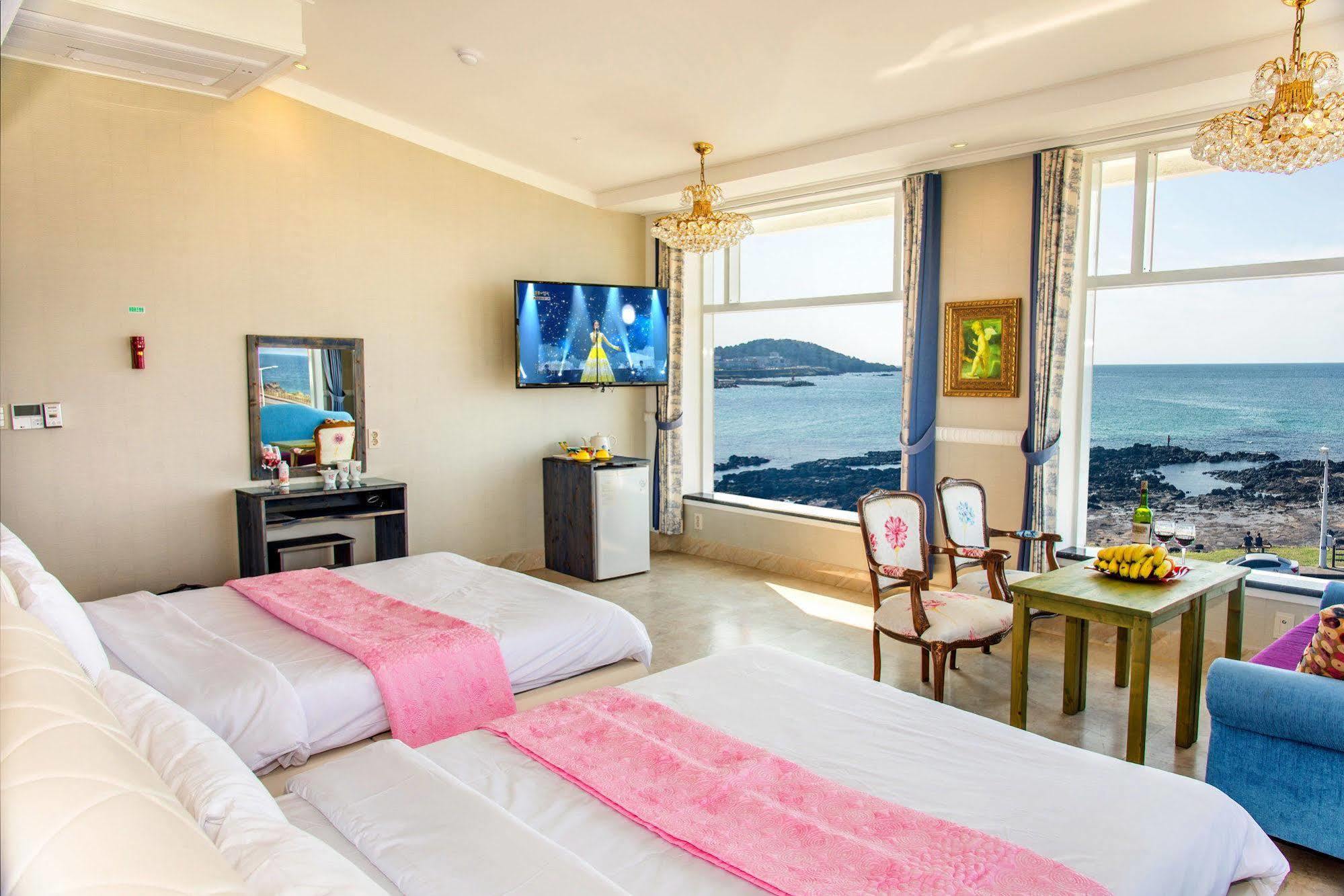Hotel White House Jeju Exterior foto